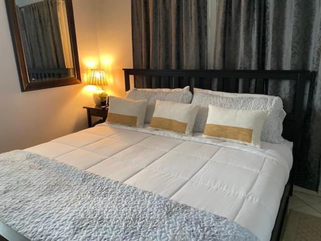 Modern 2/1 Apt Near Midtown And Beaches Miami Luaran gambar