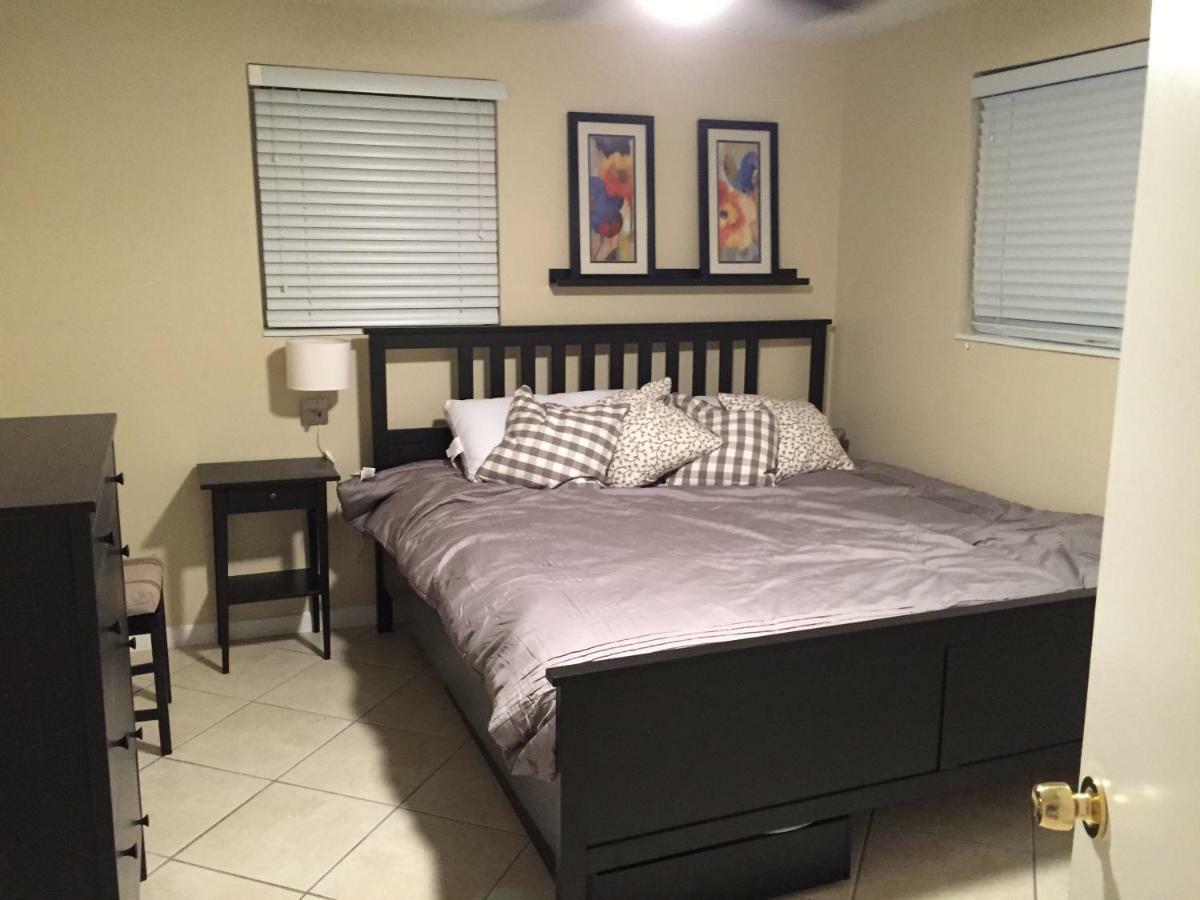Modern 2/1 Apt Near Midtown And Beaches Miami Luaran gambar