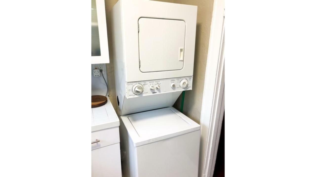 Modern 2/1 Apt Near Midtown And Beaches Miami Luaran gambar